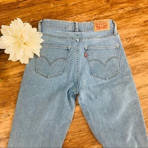 👖 LEVI’S 721 HIGH RISE SKINNY JEANS: SIZE 25